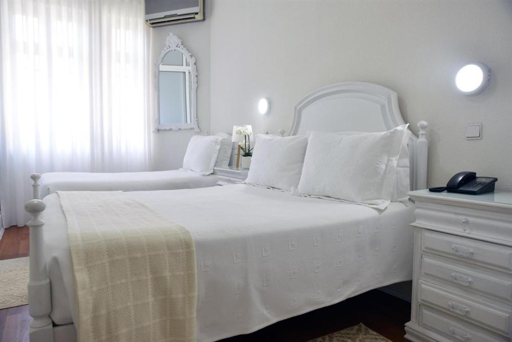 Hotel Visconde Порто Екстериор снимка